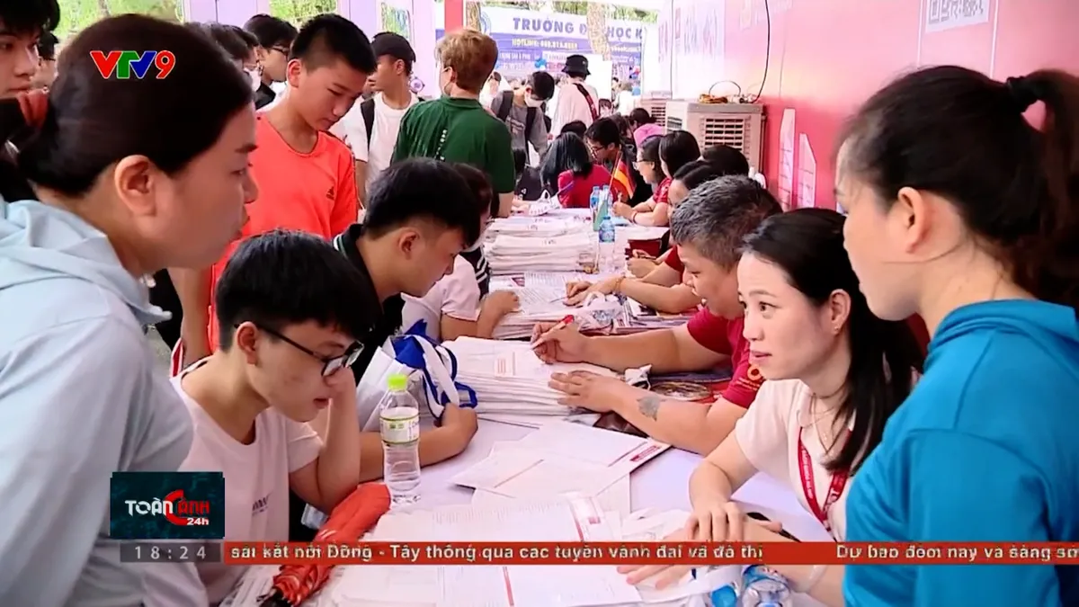 Nhiều đại học lớn không xét tuyển học bạ