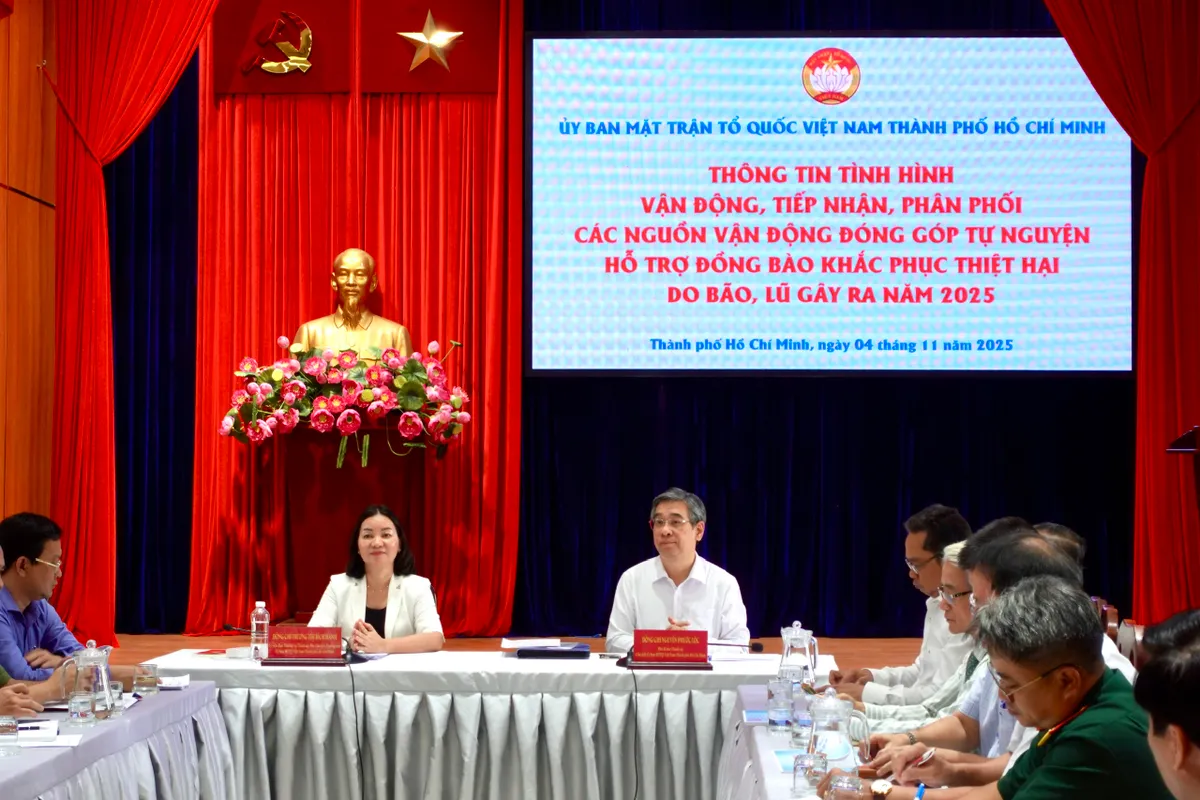 TP Hồ Chí Minh lên kế hoạch hỗ trợ đồng bào bị thiên tai khi thời tiết diễn biến ngày càng phức tạp - Ảnh 1.