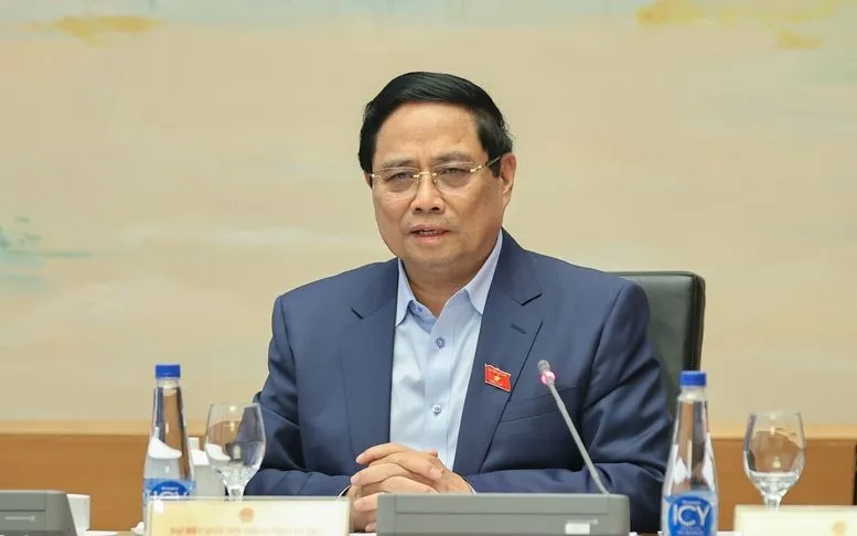 Thủ tướng Phạm Minh Chính phát biểu tại tổ về dự thảo Văn kiện trình Đại hội đại biểu toàn quốc lần thứ XIV của Đảng - Ảnh: VGP