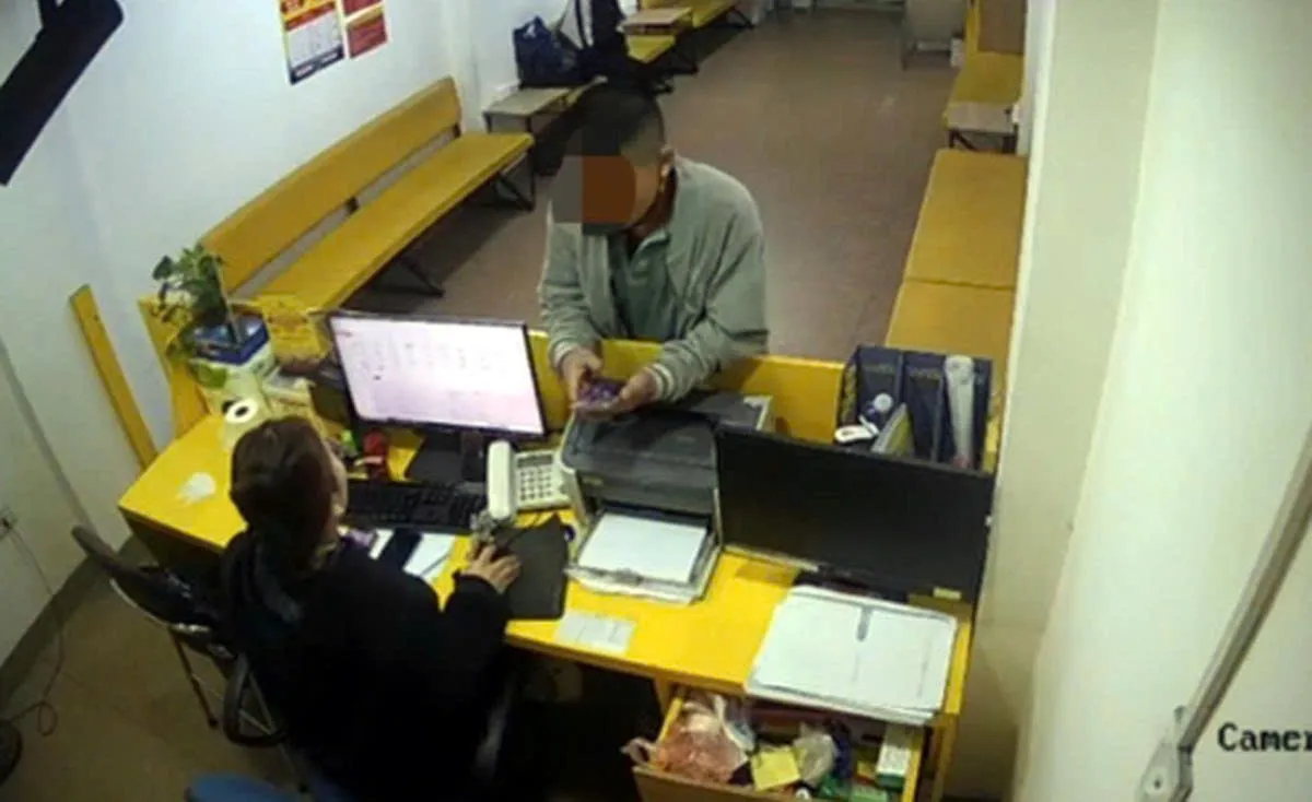 Nghệ An: Nữ sinh 17 tuổi mất liên lạc nhiều ngày được tìm thấy an toàn ở Hà Nội - Ảnh 1.