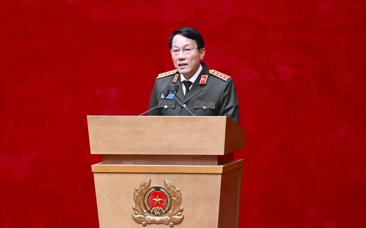 Đại tướng Lương Tam Quang, Ủy viên Bộ Chính trị, Bí thư Đảng ủy Công an Trung ương, Bộ trưởng Bộ Công an phát biểu chỉ đạo tại Hội nghị