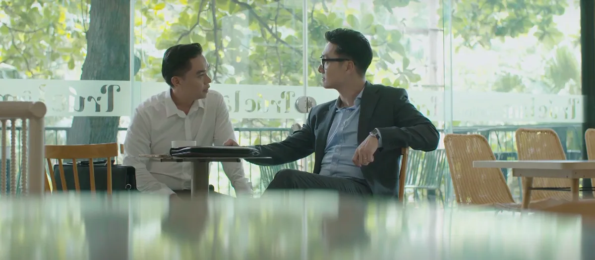 Lằn ranh - Tập 4: Ông Sách khó xử vì sếp cũ nhờ vả "kiếm ghế" - Ảnh 3.