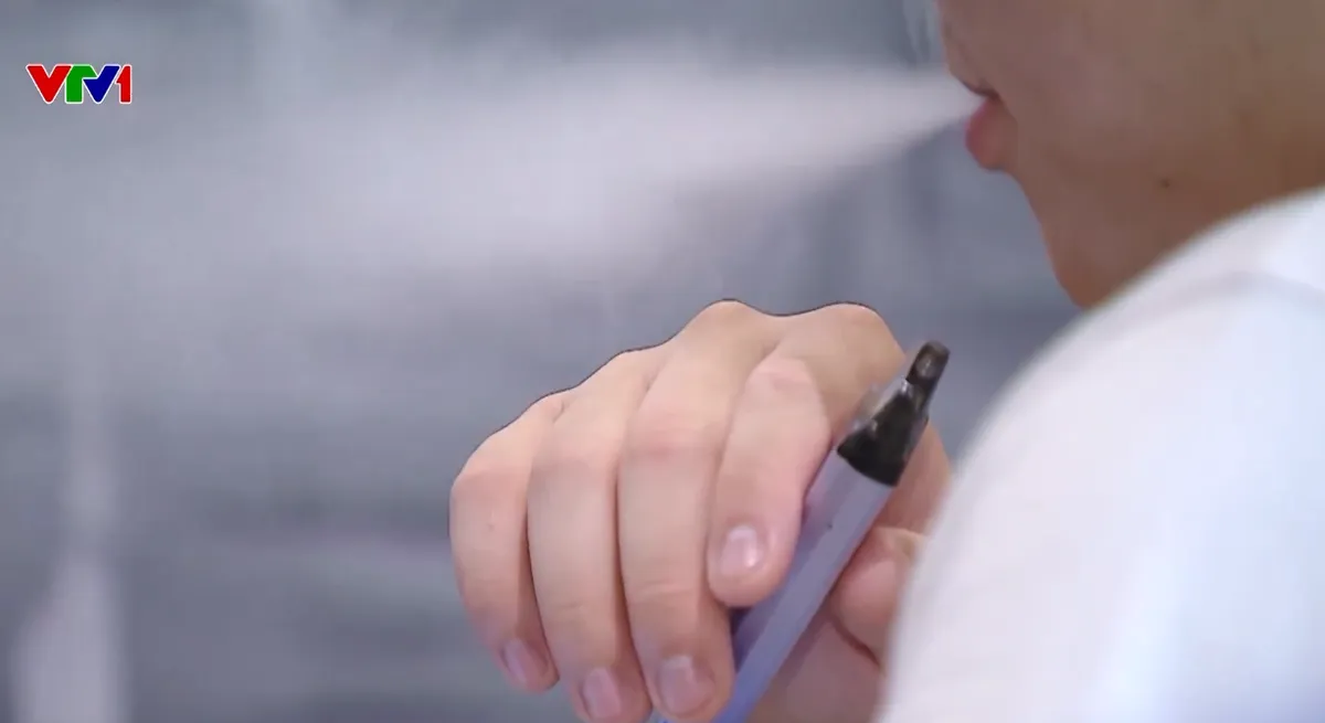 Nâng cao nhận thức về tác hại của thuốc lá điện tử - Ảnh 1.