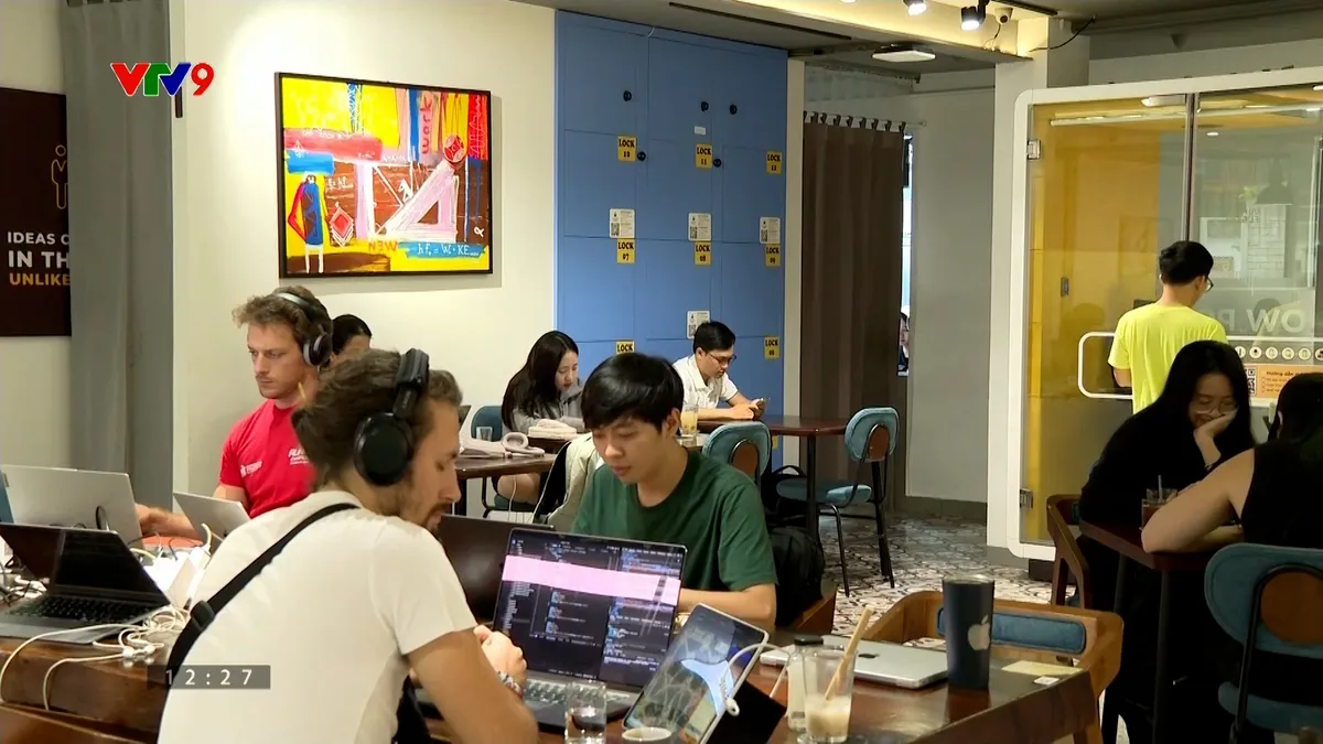 Cà phê lai Co - Working Space: Mô hình kinh doanh định hình xu hướng mới