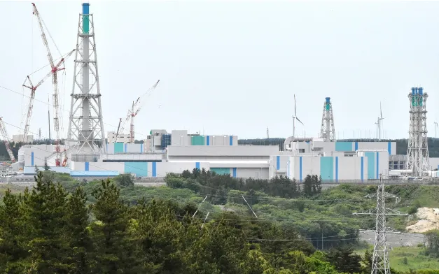 Nhà máy tái chế nhiên liệu hạt nhân tại làng Rokkasho, tỉnh Aomori, Nhật Bản (Ảnh: Jiji)