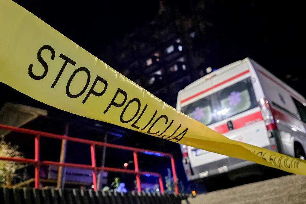 Cháy nhà dưỡng lão ở Bosnia khiến ít nhất 10 người thiệt mạng- Ảnh 3. Cháy nhà dưỡng lão ở Bosnia khiến ít nhất 10 người thiệt mạng- Ảnh 3.