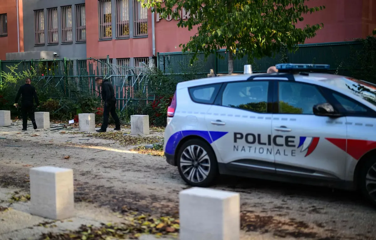 Pháp thu hồi thành công gần 300 kg vàng trong vụ cướp táo tợn giữa ban ngày - Ảnh 1.