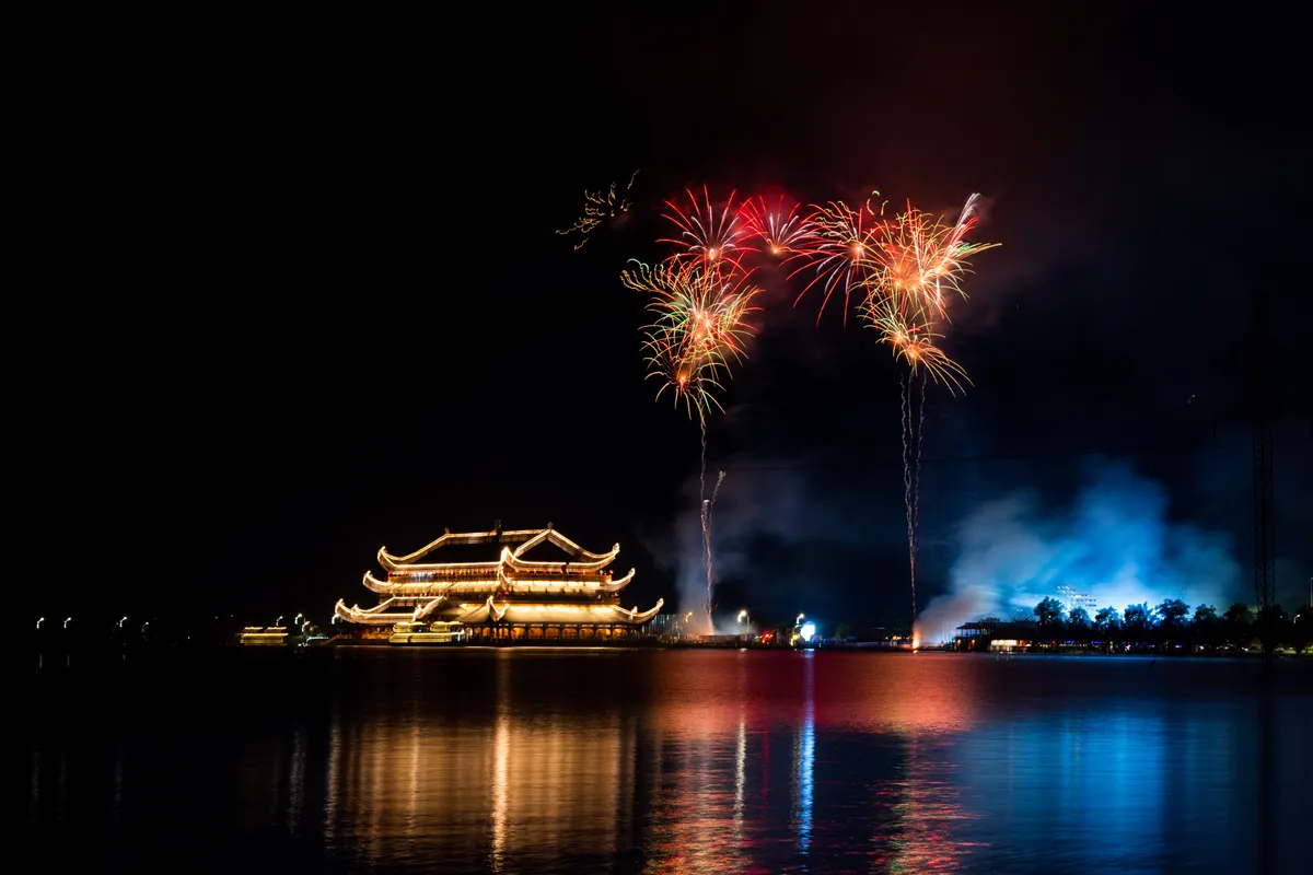 Du lịch Ninh Bình: Gìn giữ cội nguồn để phát triển bền vững - Ảnh 4.