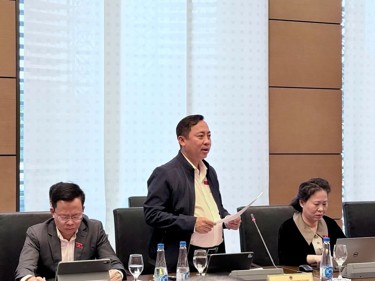 ĐBQH: Nên tính thuế từ lợi nhuận chuyển nhượng vàng miếng - Ảnh 2.