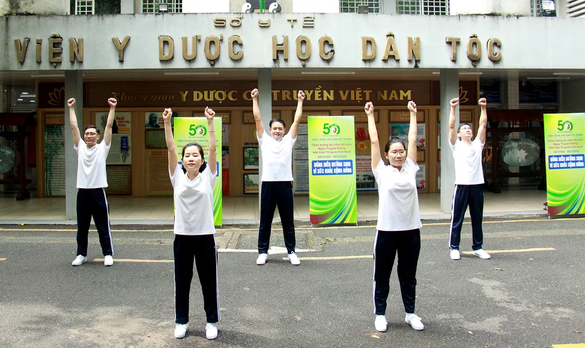 Phát động chương trình dưỡng sinh vì cộng đồng- Ảnh 1.