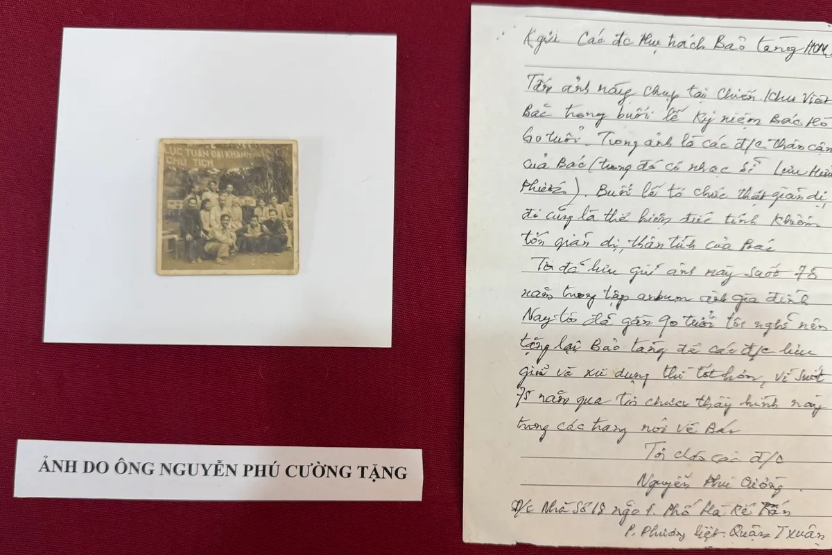 Hình ảnh, hiện vật vô giá về Bác Hồ đến với Bảo tàng Hồ Chí Minh - Ảnh 3.
