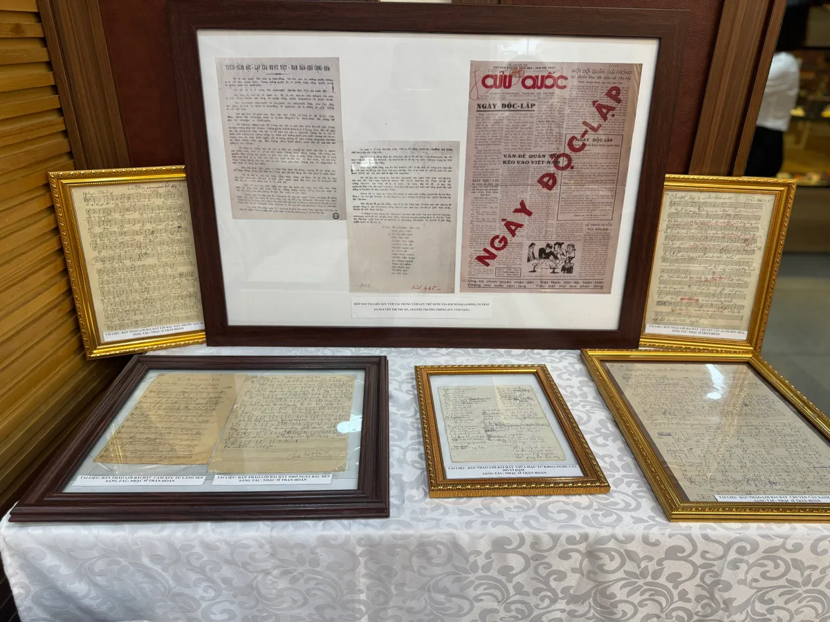 Hình ảnh, hiện vật vô giá về Bác Hồ đến với Bảo tàng Hồ Chí Minh - Ảnh 5.