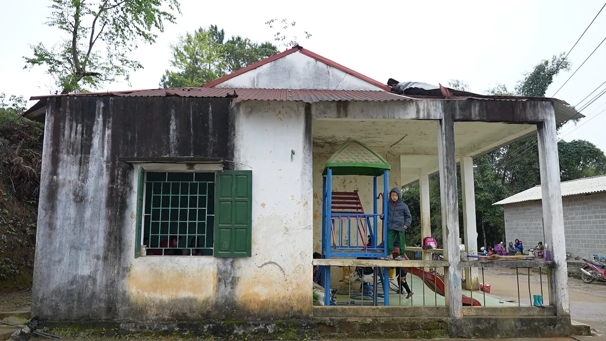 Điểm trường Ngài Trò: Cơ sở xuống cấp, bữa ăn trẻ thơ còn nhiều thiếu thốn- Ảnh 1.