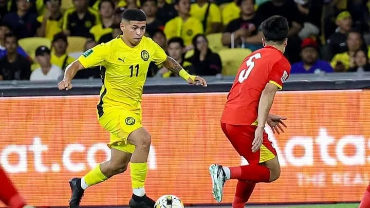 Bê bối nhập tịch Malaysia: Báo Argentina tung bằng chứng