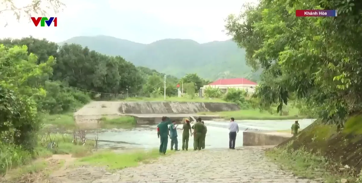 Kh&aacute;nh H&ograve;a sơ t&aacute;n người d&acirc;n v&ugrave;ng xung yếu - Ảnh 1.