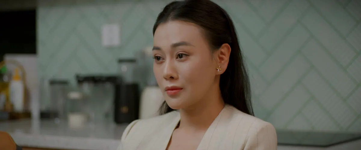 Gió ngang khoảng trời xanh - Tập 39: Mỹ Anh đánh ghen đỉnh cao, 'tiểu tam' ê chề - Ảnh 5.