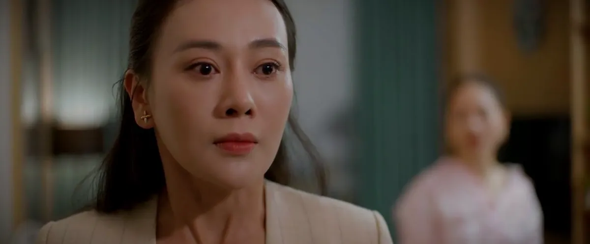 Gió ngang khoảng trời xanh - Tập 39: Mỹ Anh đánh ghen đỉnh cao, 'tiểu tam' ê chề - Ảnh 7.