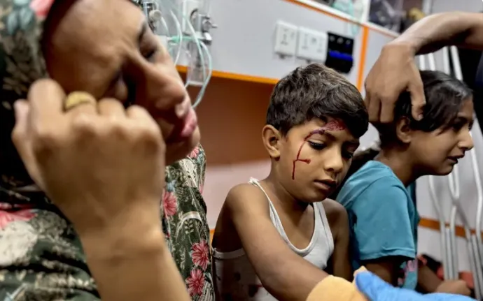 Số lượng trẻ em phải hứng chịu chiến tranh đạt mức cao kỷ lục trong năm thứ 3 liên tiếp vào năm 2024 (Ảnh: Anadolu)