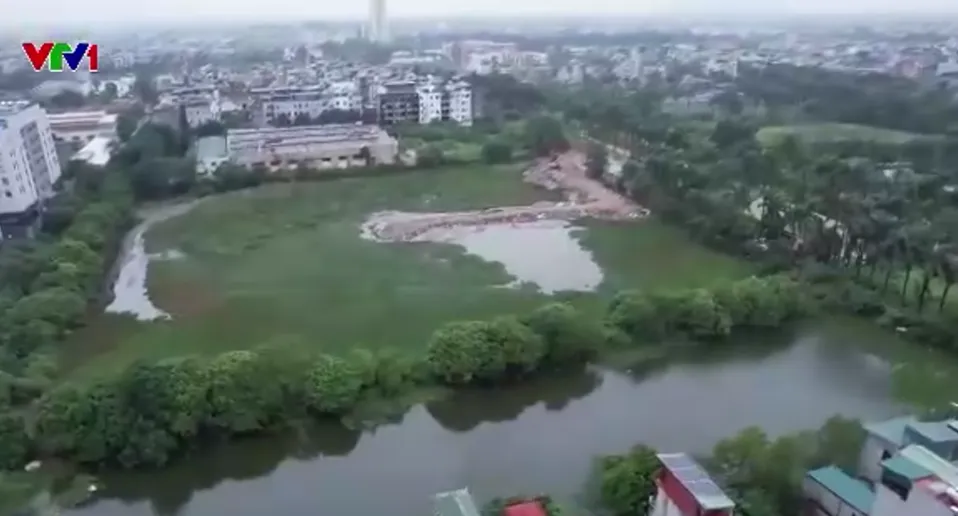 H&agrave; Nội: Lấn chiếm ao hồ tr&agrave;n lan, dự &aacute;n sinh th&aacute;i biến th&agrave;nh b&atilde;i r&aacute;c - Ảnh 3.