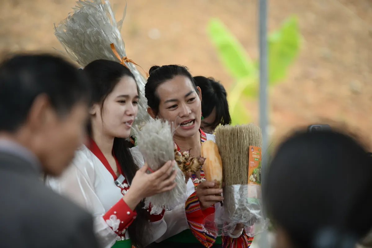 Ứng dụng công nghệ đưa nông sản địa phương đến gần hơn với người tiêu dùng  - Ảnh 3.