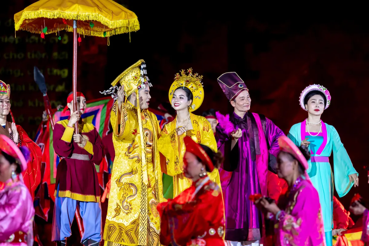 1000 diễn viên tham gia khai mạc hoành tráng Festival Thăng Long- Hà Nội- Ảnh 4. 1000 diễn viên tham gia khai mạc hoành tráng Festival Thăng Long- Hà Nội- Ảnh 4.