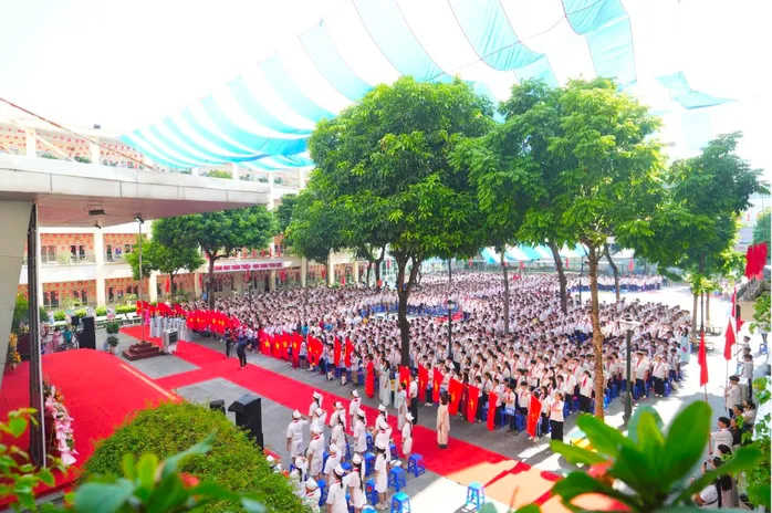 Từ ngôi trường XHCN đầu tiên đến điểm sáng của giáo dục Thủ đô- Ảnh 2.