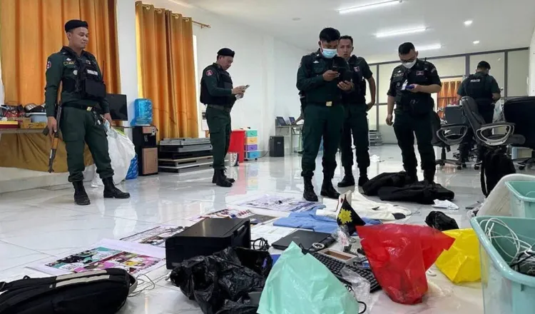 Campuchia bắt giữ 658 nghi phạm trong chiến dịch truy quét trung tâm lừa đảo trực tuyến- Ảnh 1.