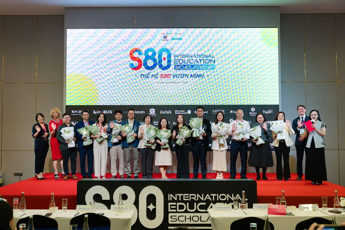 S80 International Education Scholarship tài trợ 8000 suất học bổng IELTS và tiếng Anh giao tiếp trực tuyến - Ảnh 3.