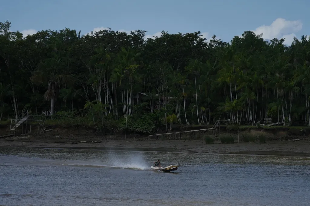 Các nước giàu giảm nhiệt trong nỗ lực chống biến đổi khí hậu - Ảnh 1.