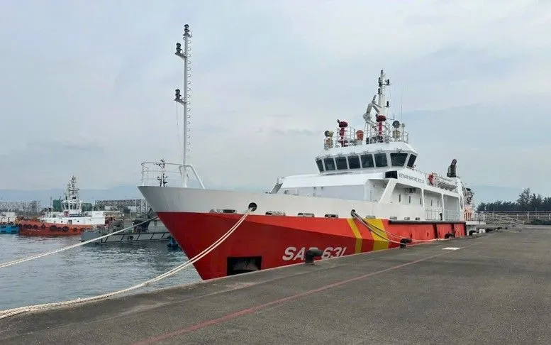 Trung tâm Phối hợp Tìm kiếm cứu nạn Hàng hải Việt Nam chuẩn bị sẵn sàng lực lượng, phương tiện để tham gia cứu nạn, cứu hộ khi có lệnh