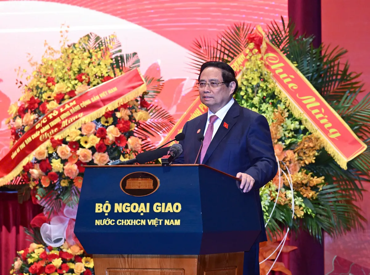 Thủ tướng: Xây dựng nền ngoại giao toàn diện, hiện đại, chuyên nghiệp, mang đậm bản sắc Việt Nam - Ảnh 8.