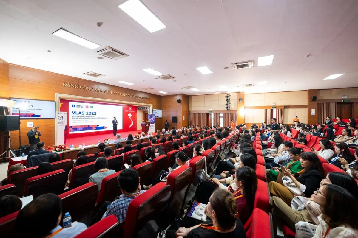 Hội thảo quốc tế VLAS 2025: Đánh giá năng lực tiếng Anh trong kỷ nguyên mới- Ảnh 1.