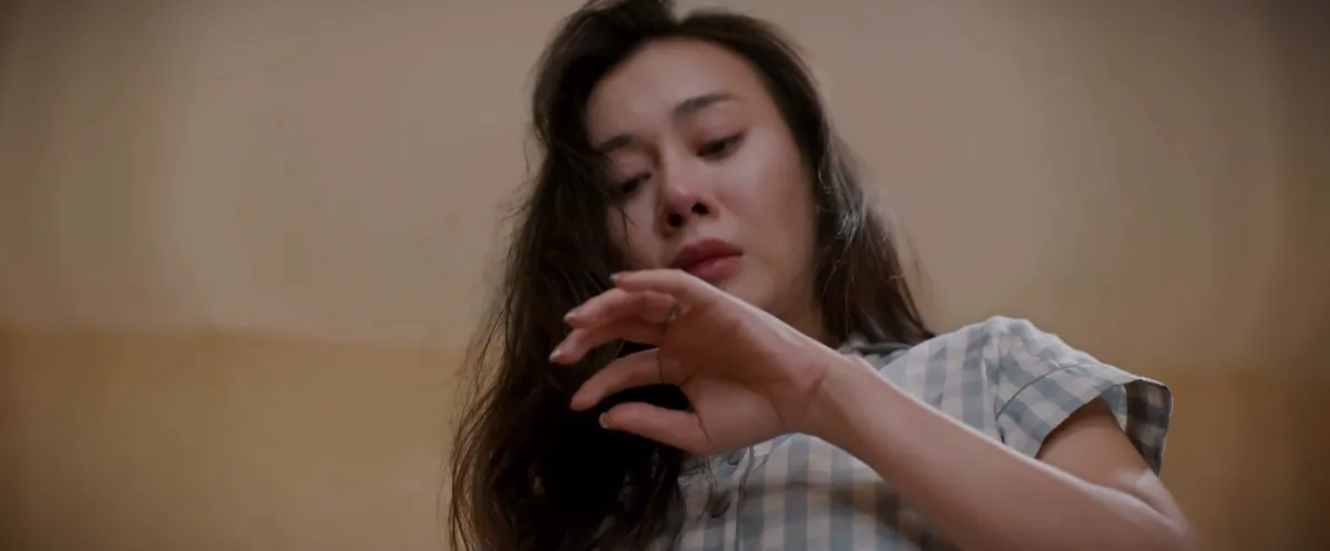 Gió ngang khoảng trời xanh - Tập 40: Mỹ Anh tháo nhẫn cưới, quyết định ly hôn- Ảnh 5.