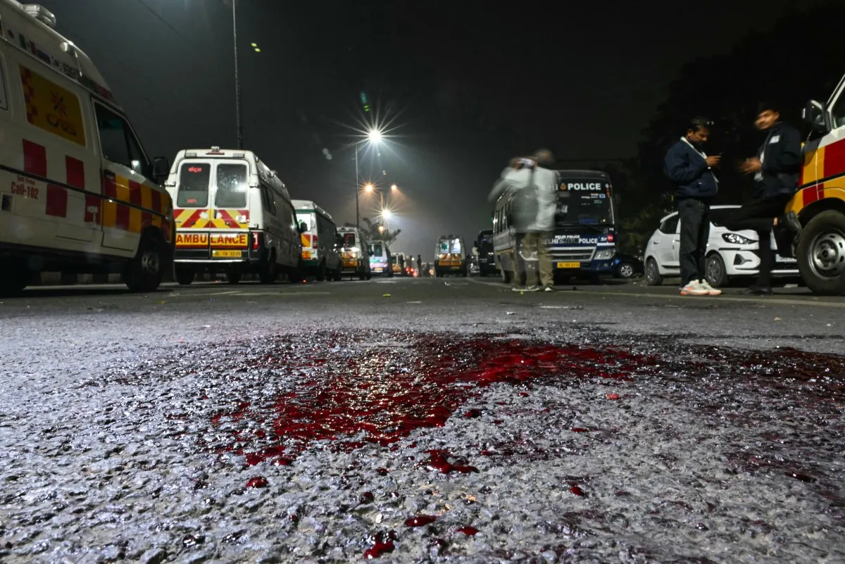 Nổ xe hơi gần Pháo đài Đỏ ở thủ đô New Delhi, ít nhất 10 người thiệt mạng - Ảnh 2.