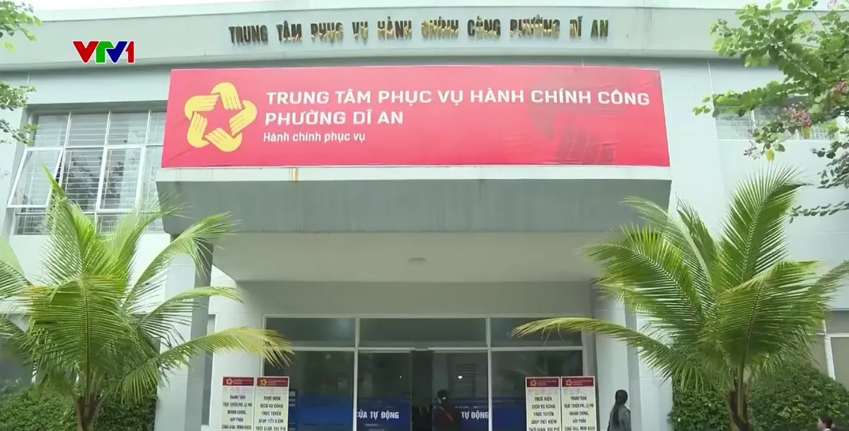 TP Hồ Ch&iacute; Minh: Giảm qu&aacute; tải cho c&ocirc;ng chức, hướng tới m&ocirc; h&igrave;nh &ldquo;1 người &ndash; 1 vị tr&iacute; việc l&agrave;m&rdquo; - Ảnh 1.
