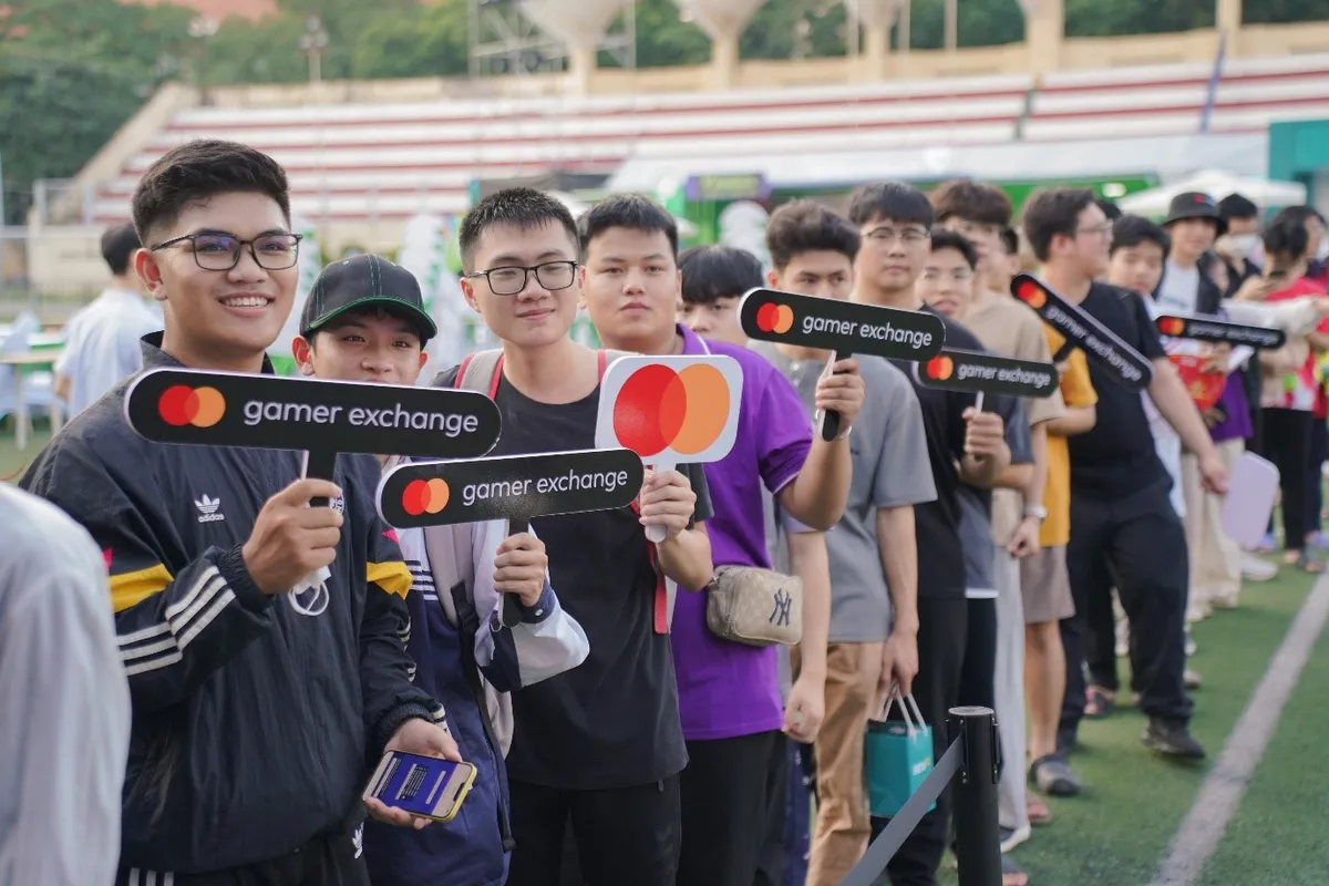 Mastercard khẳng định cam kết phát triển thanh toán số bền vững tại Việt Nam - Ảnh 2.