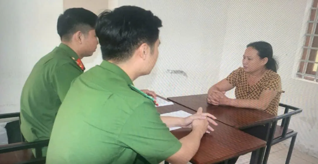 Người phụ nữ bốc mộ lừa nhiều người mua đất dự án, chiếm đoạt hàng tỷ đồng  - Ảnh 1.