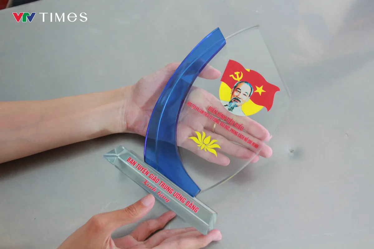 Lớp học “5 không” của cô giáo mắc bệnh xương thủy tinh - Ảnh 5.