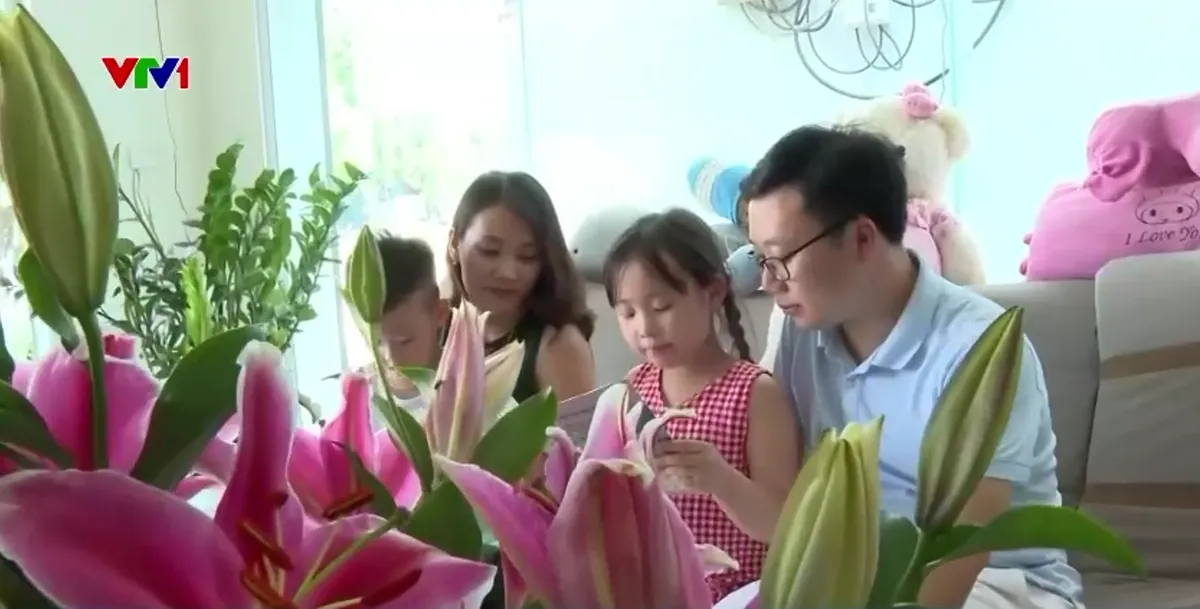 Đằng sau những cuộc b&igrave;nh x&eacute;t gia đ&igrave;nh văn h&oacute;a - Ảnh 9.