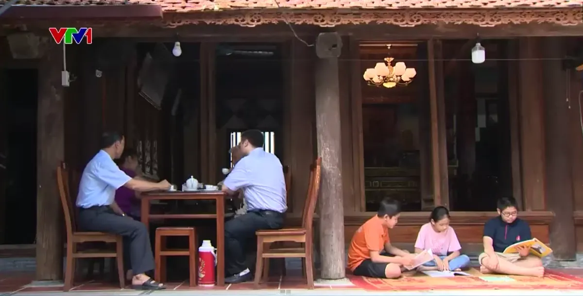 Đằng sau những cuộc b&igrave;nh x&eacute;t gia đ&igrave;nh văn h&oacute;a - Ảnh 8.