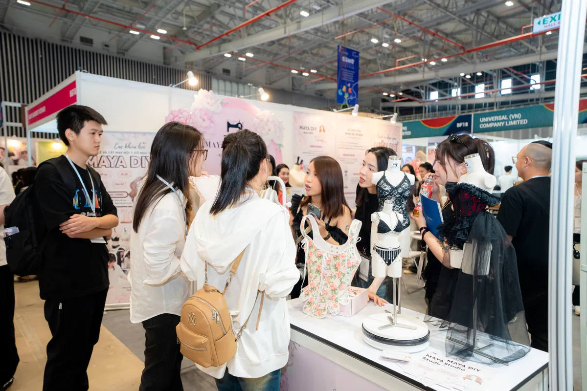 TP Hồ Ch&iacute; Minh khai mạc 2 triển l&atilde;m quốc tế h&agrave;ng đầu ch&acirc;u &Aacute; - Ảnh 1.