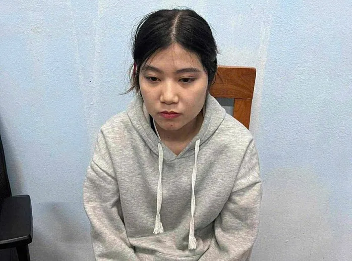 Khởi tố người mẹ sát hại con trai vì trầm cảm sau ly hôn - Ảnh 1.