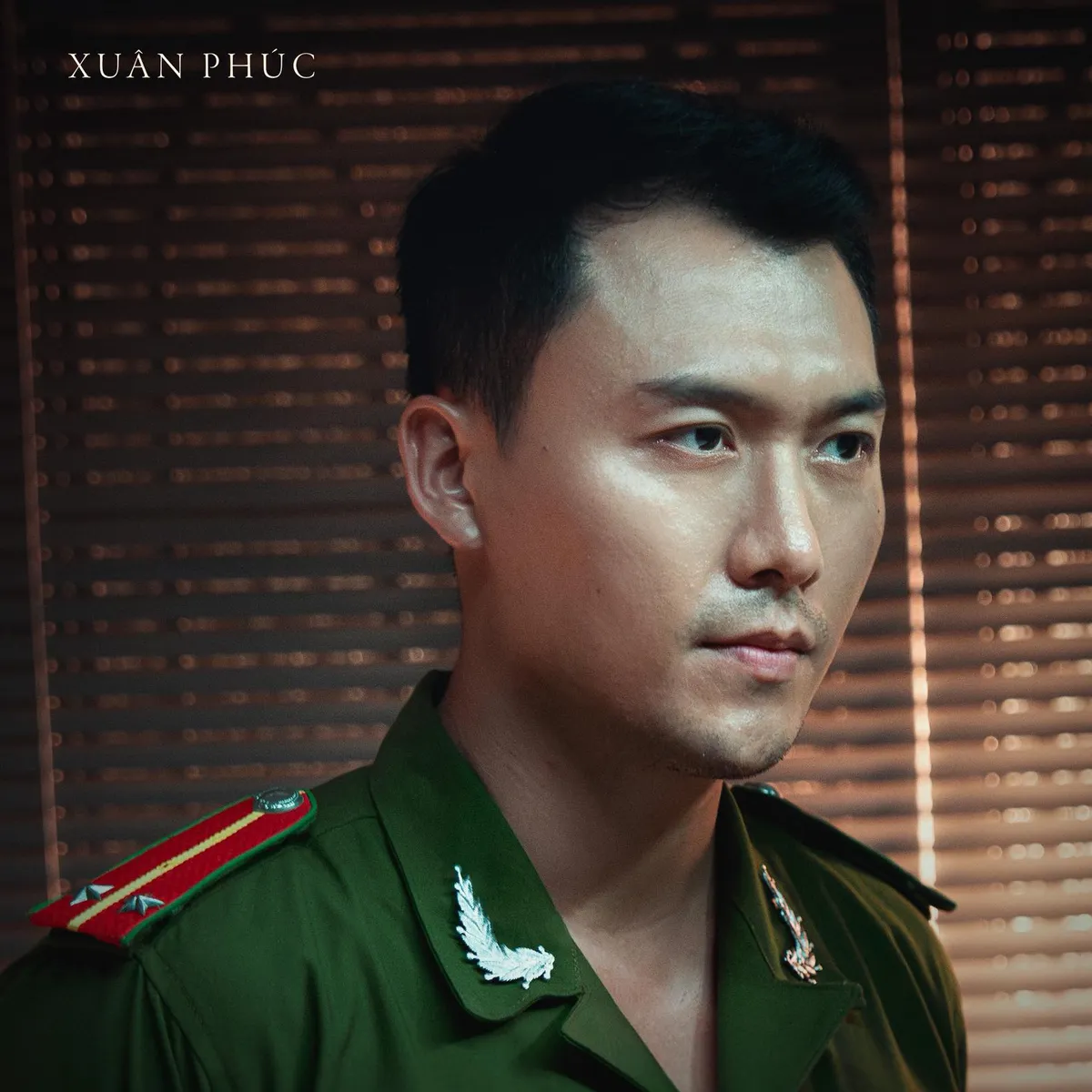 Xuân Phúc: từ cơ trưởng đến chiến sĩ công an gây sốt màn ảnh rộng - Ảnh 1.