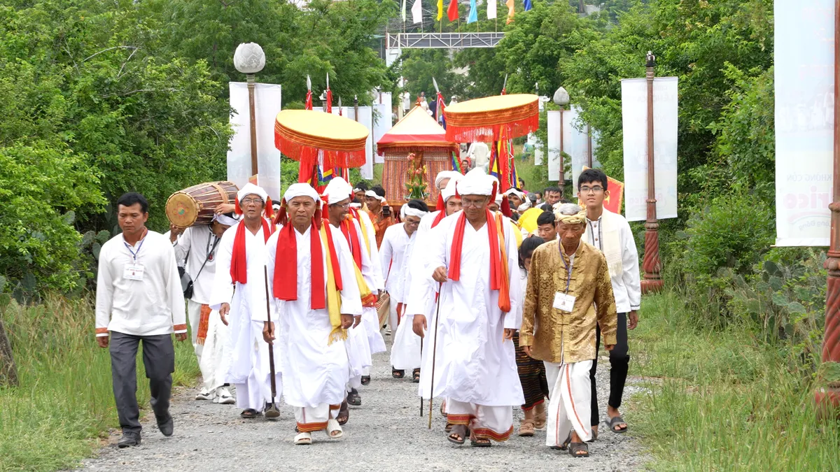 Katê - Mùa hội giữa miền nắng gió- Ảnh 3.