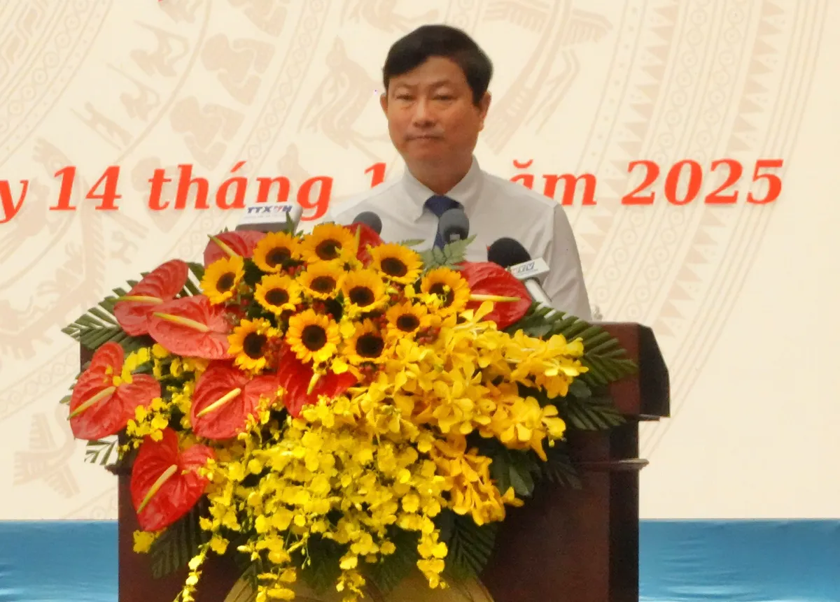 Kỳ họp thứ 5 HĐND TP Hồ Chí Minh: Kiện toàn công tác nhân sự, thúc đẩy phát triển nhanh và bền vững - Ảnh 6.