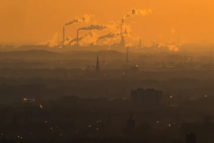 Thế giới vẫn đang trên đà tăng nhiệt tới 2,6 độ C - Ảnh 1.