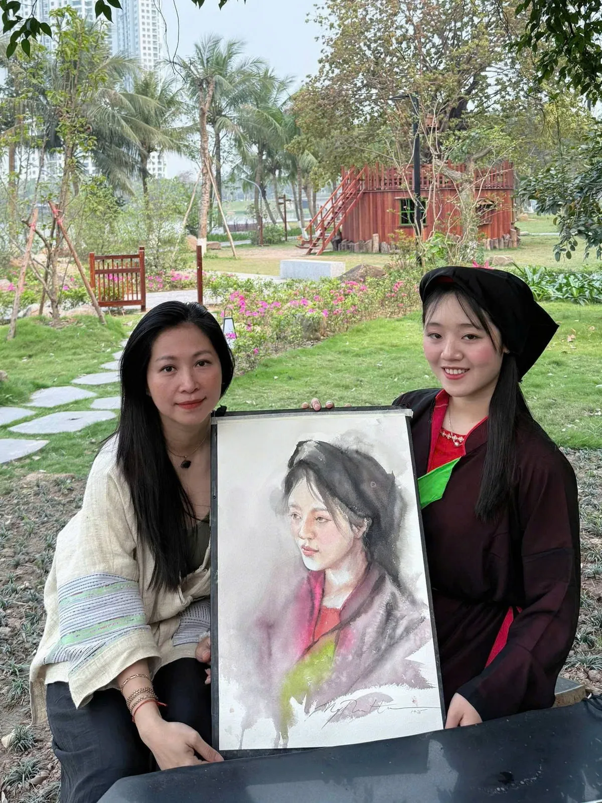 Triển l&atilde;m ch&acirc;n dung m&agrave;u nước: Bản giao hưởng sắc m&agrave;u v&agrave; cảm x&uacute;c   - Ảnh 2.