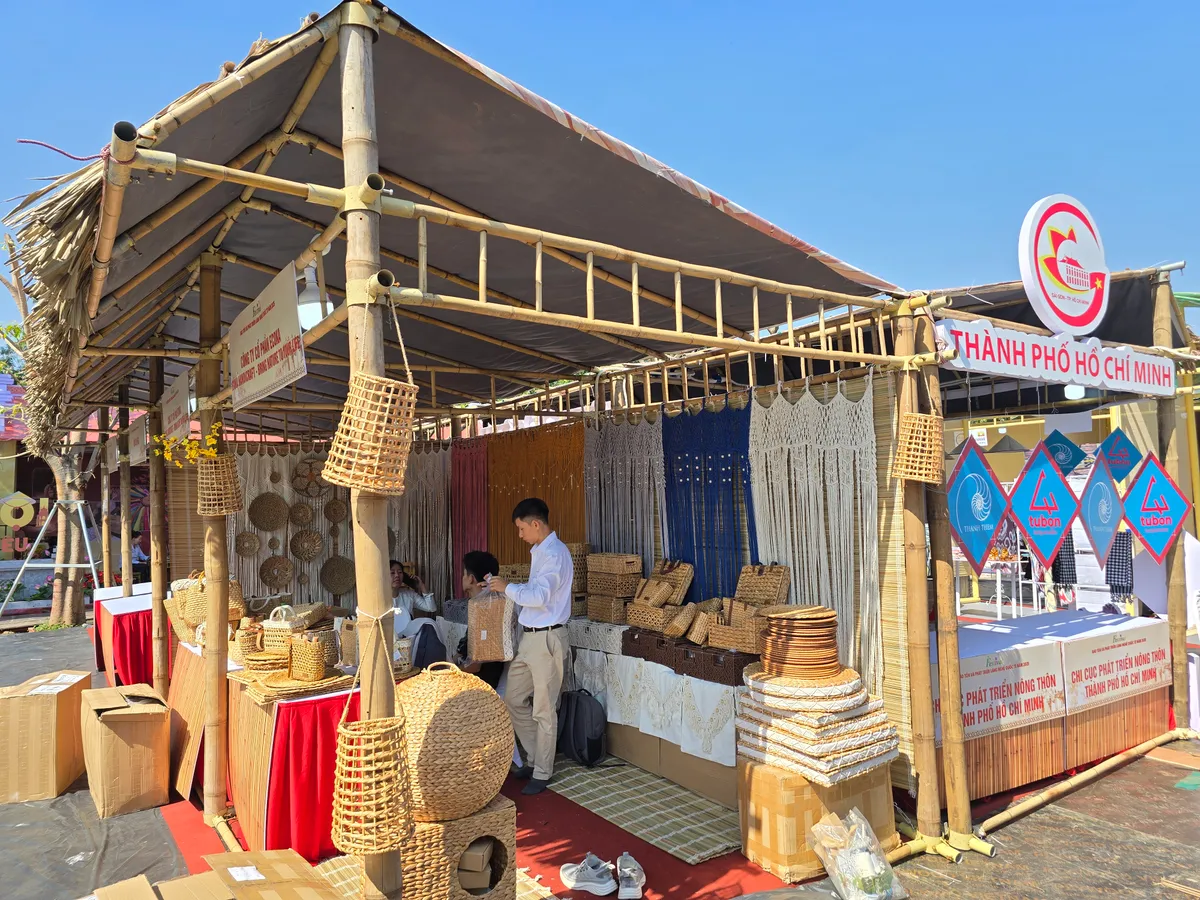 Hà Nội tất bật công tác chuẩn bị Festival Bảo tồn và Phát triển Làng nghề Quốc tế năm 2025 - Ảnh 4.