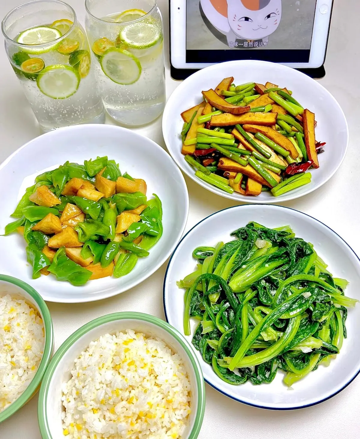 8 nguyên tắc tạo nên một bữa chay cân bằng- Ảnh 1. 8 nguyên tắc tạo nên một bữa chay cân bằng- Ảnh 1.