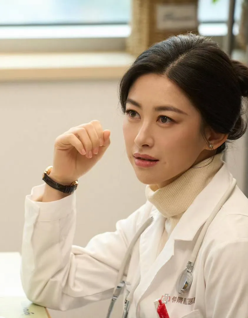 Hoắc Kiến Hoa thử sức phim hài- Ảnh 2. Hoắc Kiến Hoa thử sức phim hài- Ảnh 2.